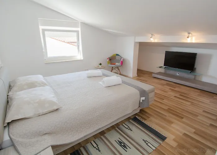 Apartment Alemar