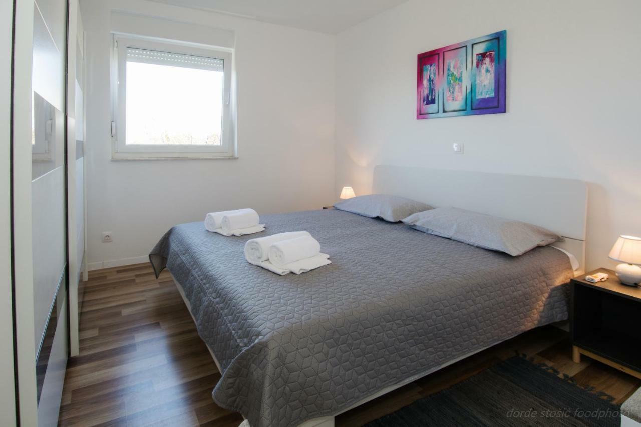 Alemar Apartment
